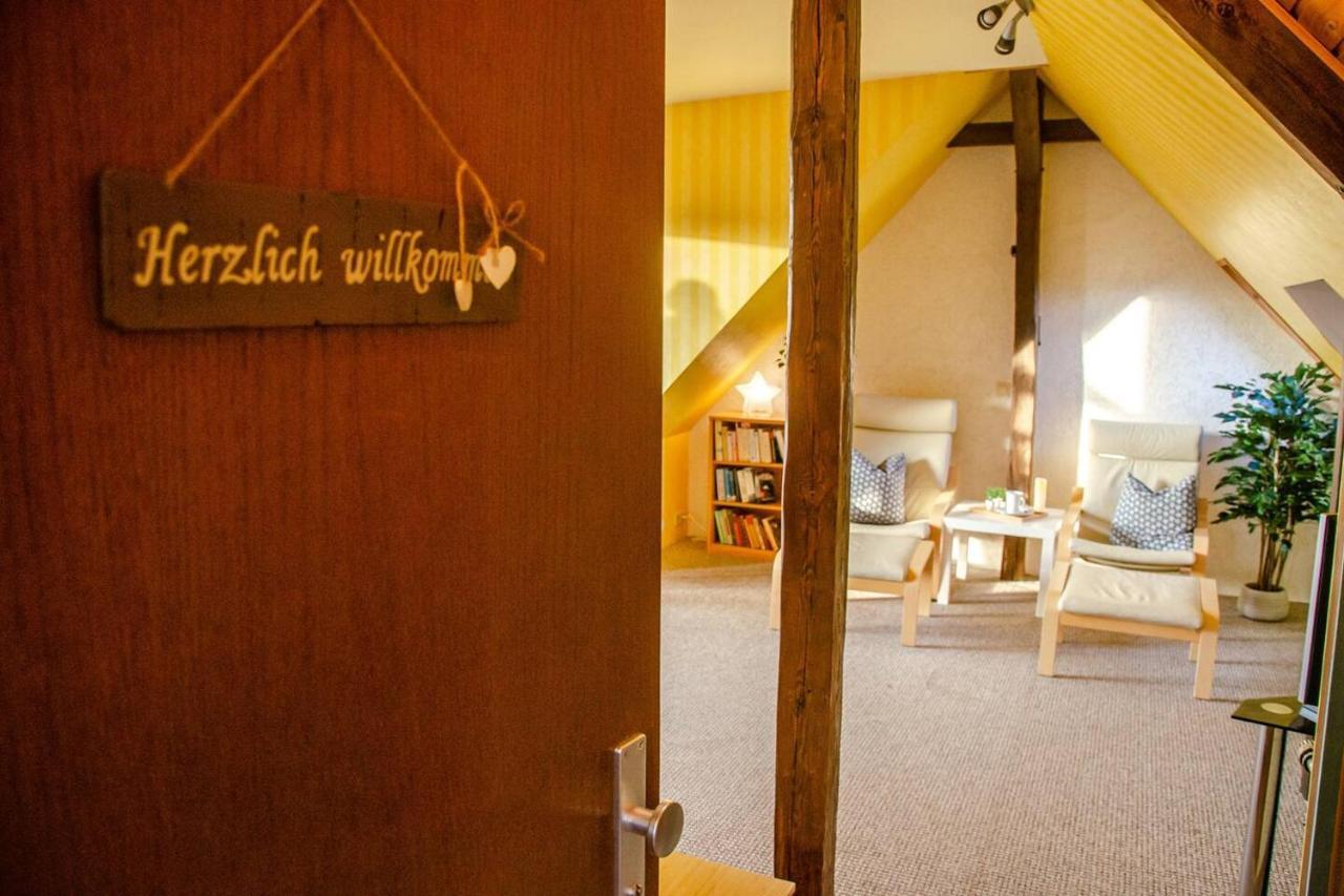 Weitblick-Loft Mit Terrasse Apartment Rostock Bagian luar foto